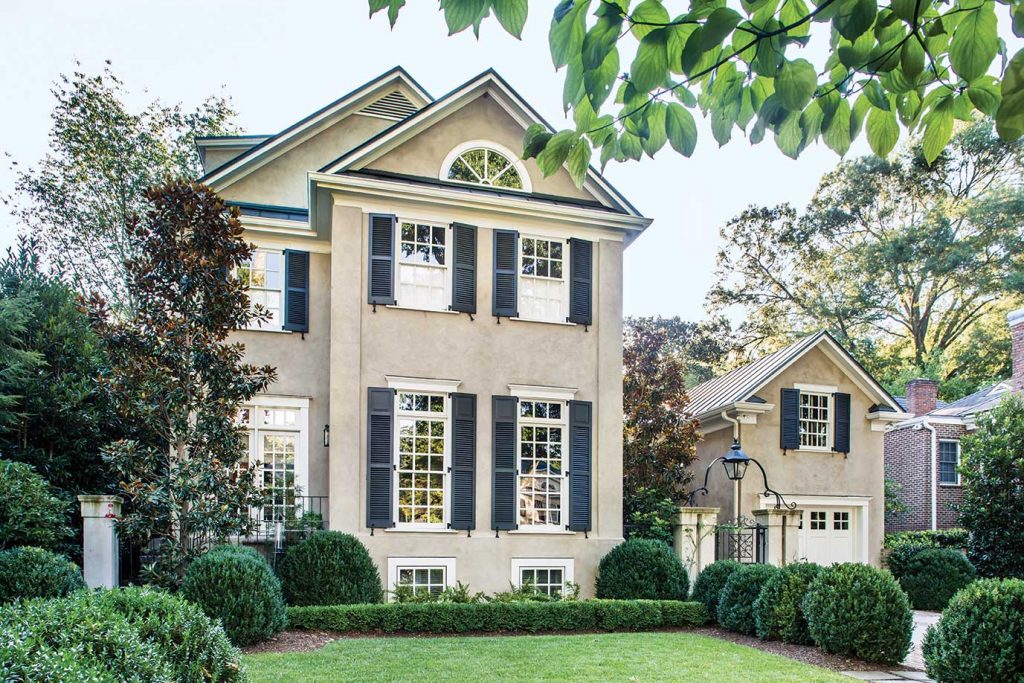 The homeowners were drawn to the indoor-outdoor aspects of the house, as well as the more vertical floor plan.