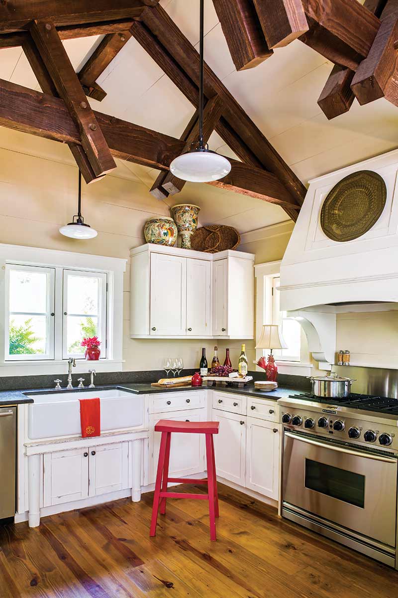 Lonesome Valley home kitchen