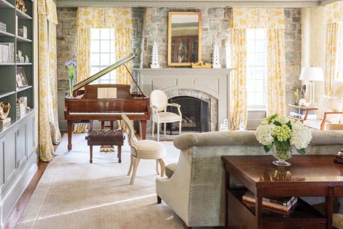 Missy Walsh 13,00 sq. ft family home