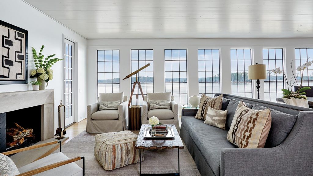 contemporary cottage on Lake Martin, Alabama, living room