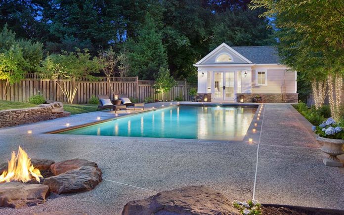 Pool House Summer Sanctuaries: 3 Projects from Top Designers