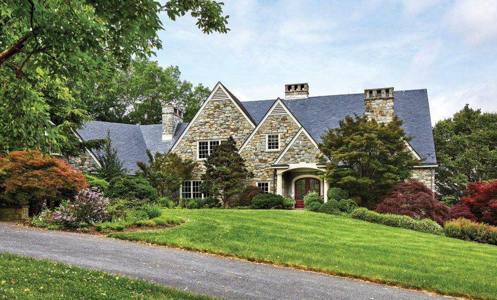 Erika Bonnell Updates Classic Cottage in Virginia