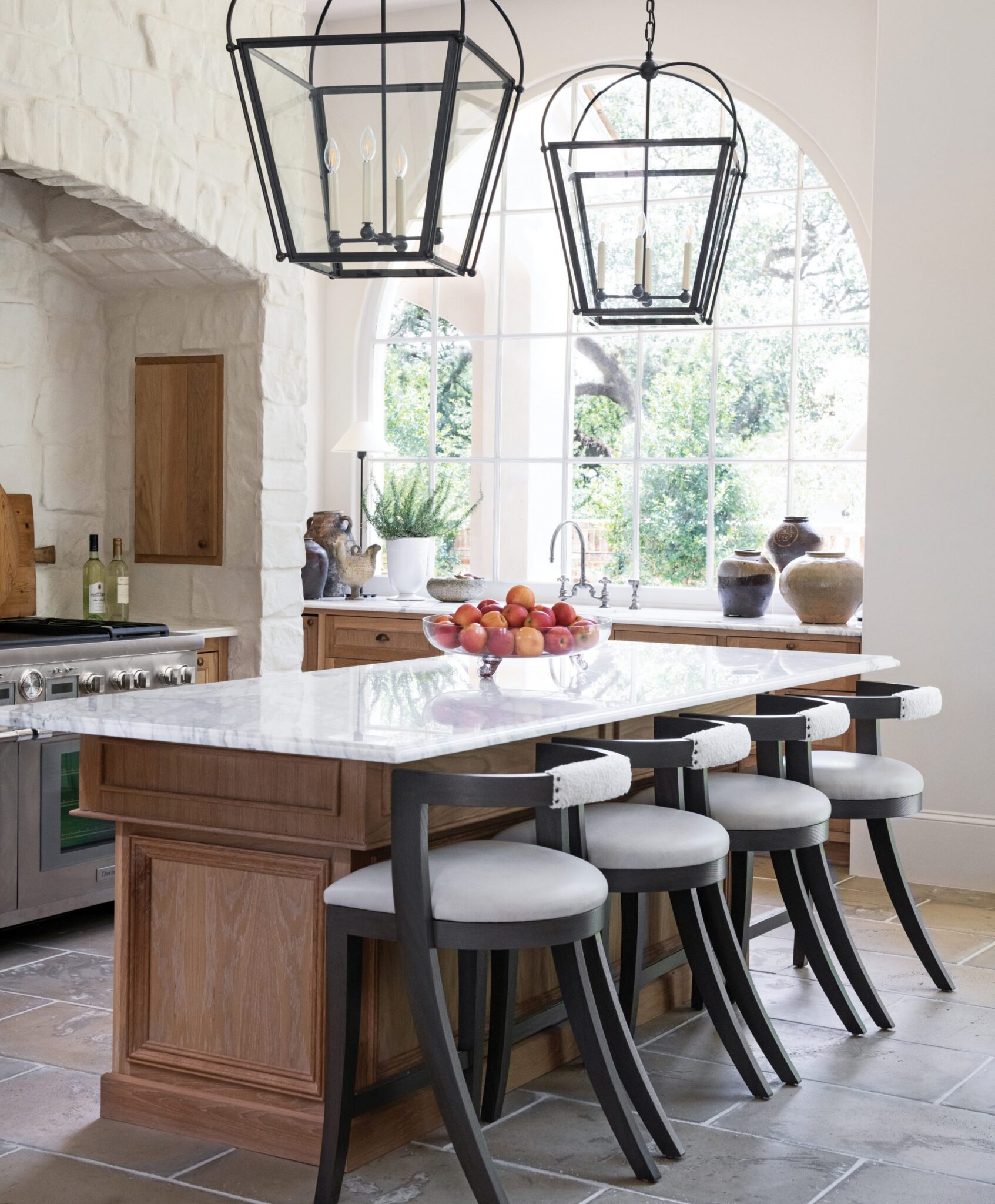 Channeling the Timeless Elegance of a Nancy Meyers Kitchen | Southern ...