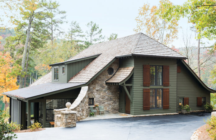 Lakefront Craftsman Cabin Blends Seamlessly with Nature