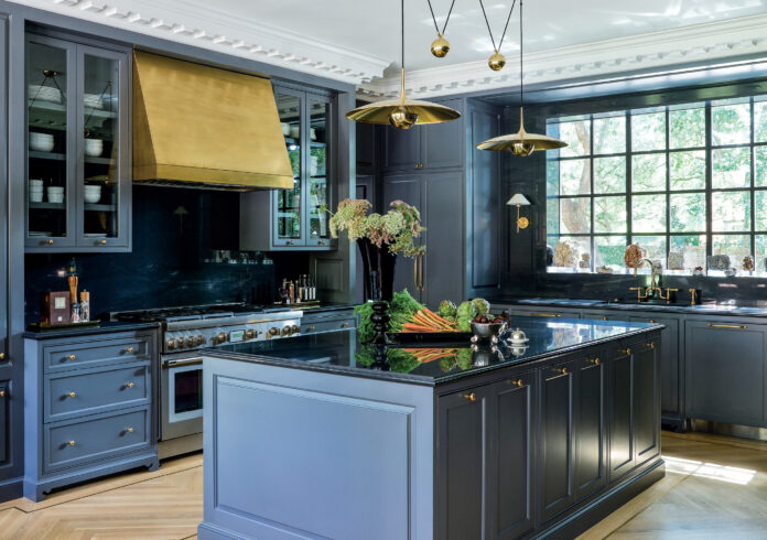 Timeless Revival: Nadia Palacios Restores a 1935 Houston Gem for Modern Living